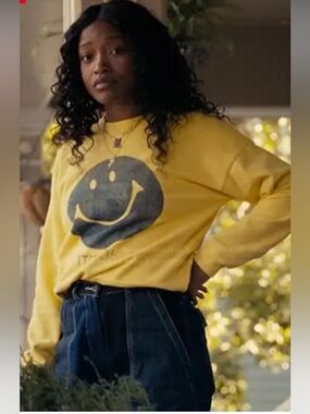 MOTHER Small, fits Oversized,Yellow Smiley Face Long-Sleeve Sweatshirt